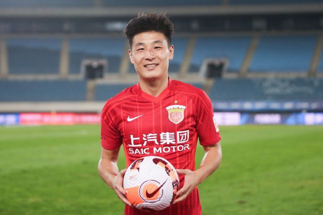 两个美女互脱内衣吃奶